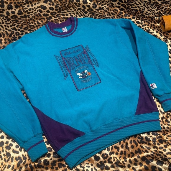 Vintage 90s Charlotte Hornets The Game Crewneck Sweatshirt - Picture 2 of 7